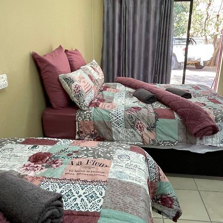 4 On Sirius Hotel Polokwane Kültér fotó