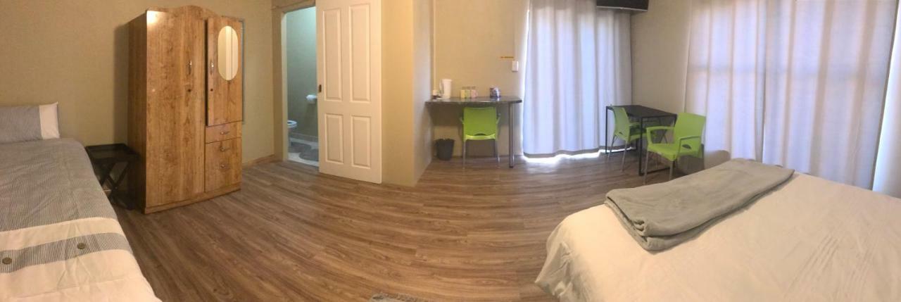 4 On Sirius Hotel Polokwane Kültér fotó