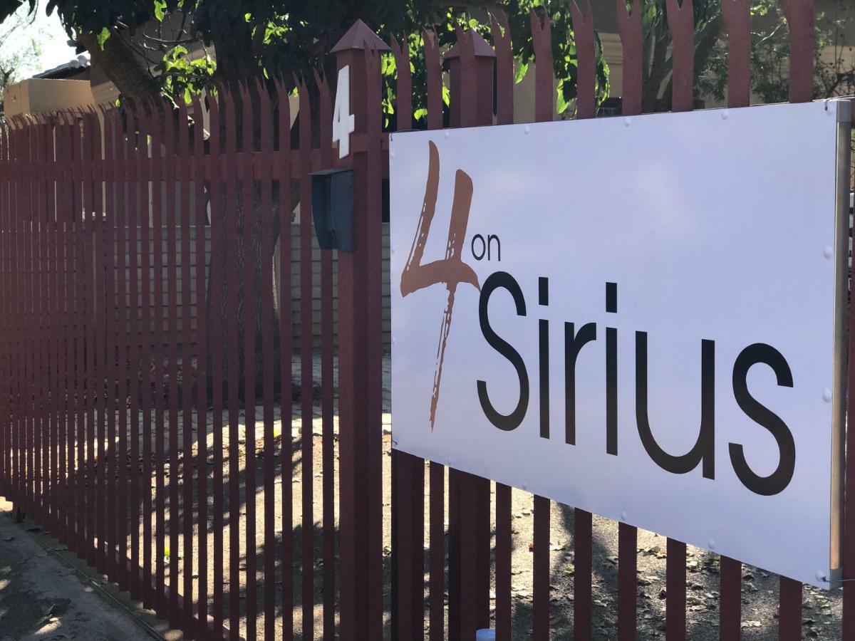 4 On Sirius Hotel Polokwane Kültér fotó